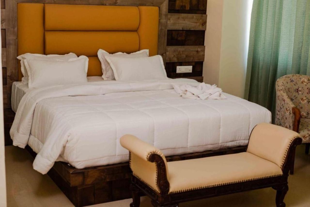 Hotel Grand Lotus Dimapur Luaran gambar